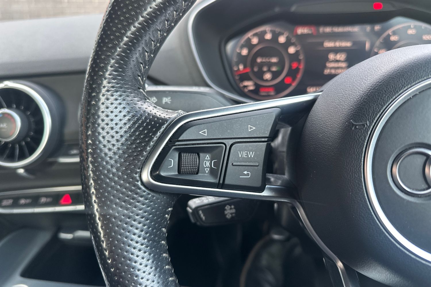 Used Audi TT 2016 for sale - 76063100: Photo 18