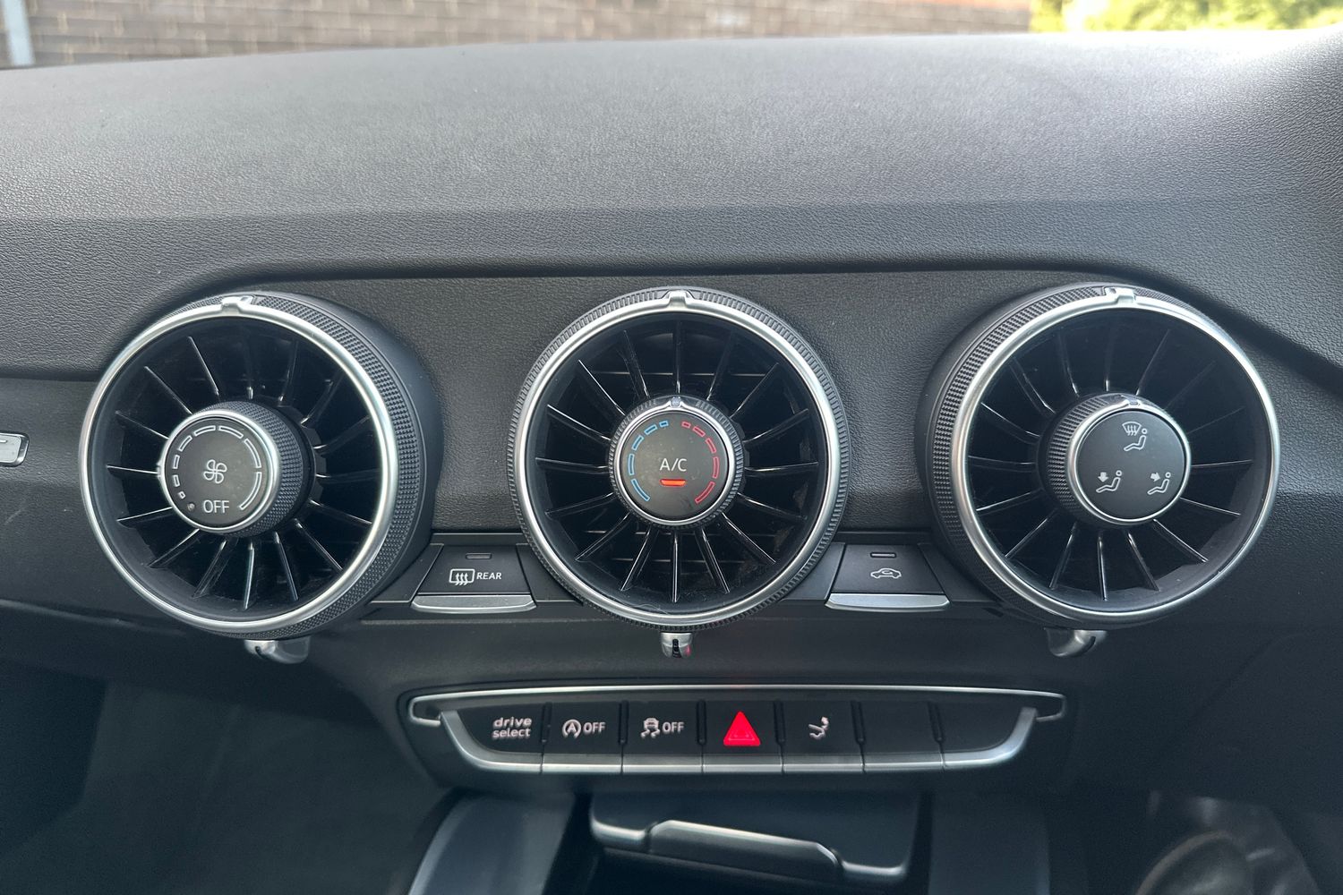Used Audi TT 2016 for sale - 76063100: Photo 23