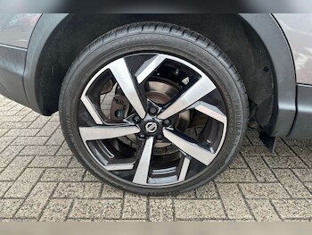 Used Nissan Qashqai 2017 for sale - 76113116: Photo 3