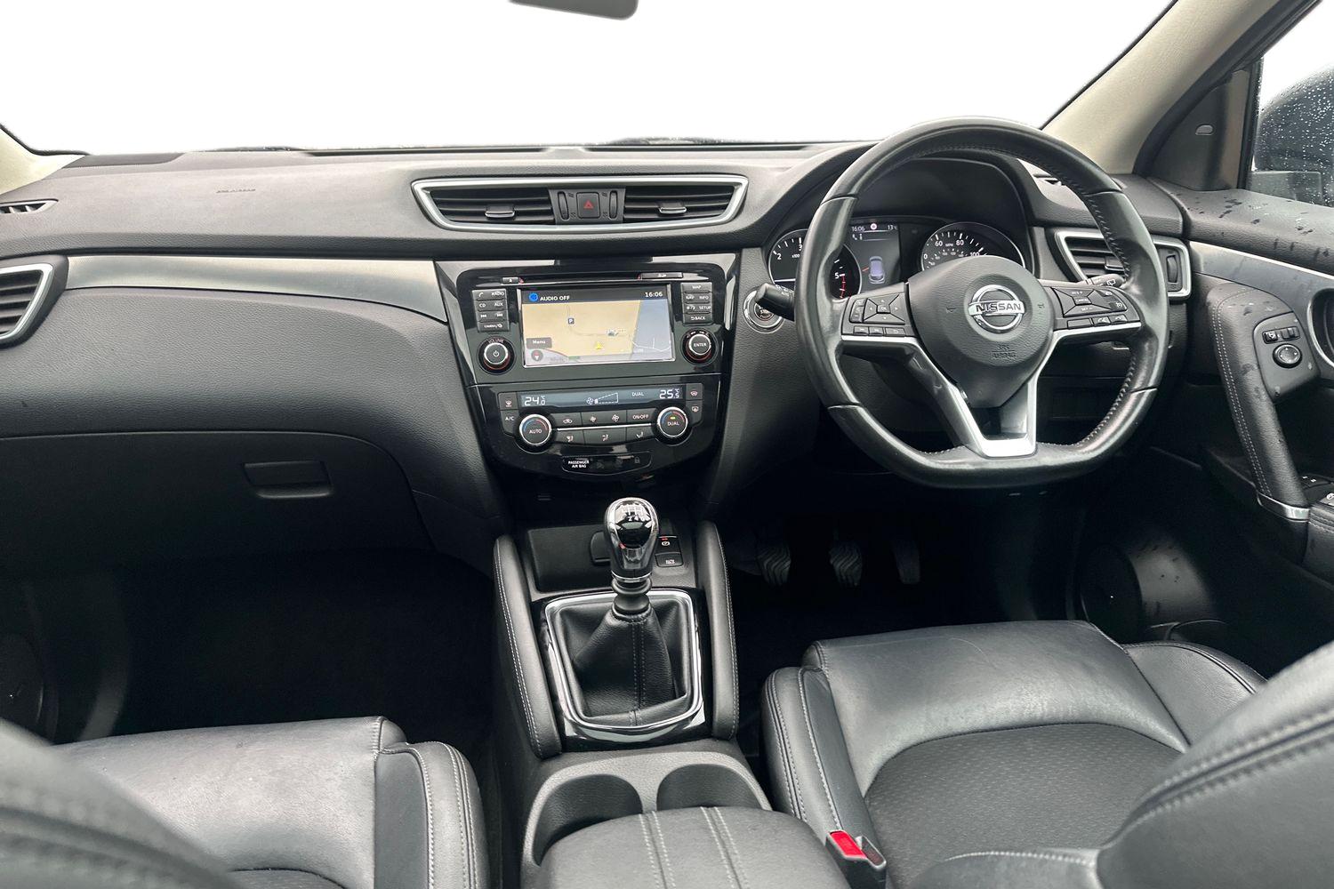 Used Nissan Qashqai 2017 for sale - 76113116: Photo 4