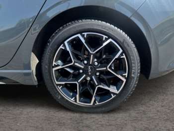 Used Kia Ceed 2022 for sale - 74681823: Photo