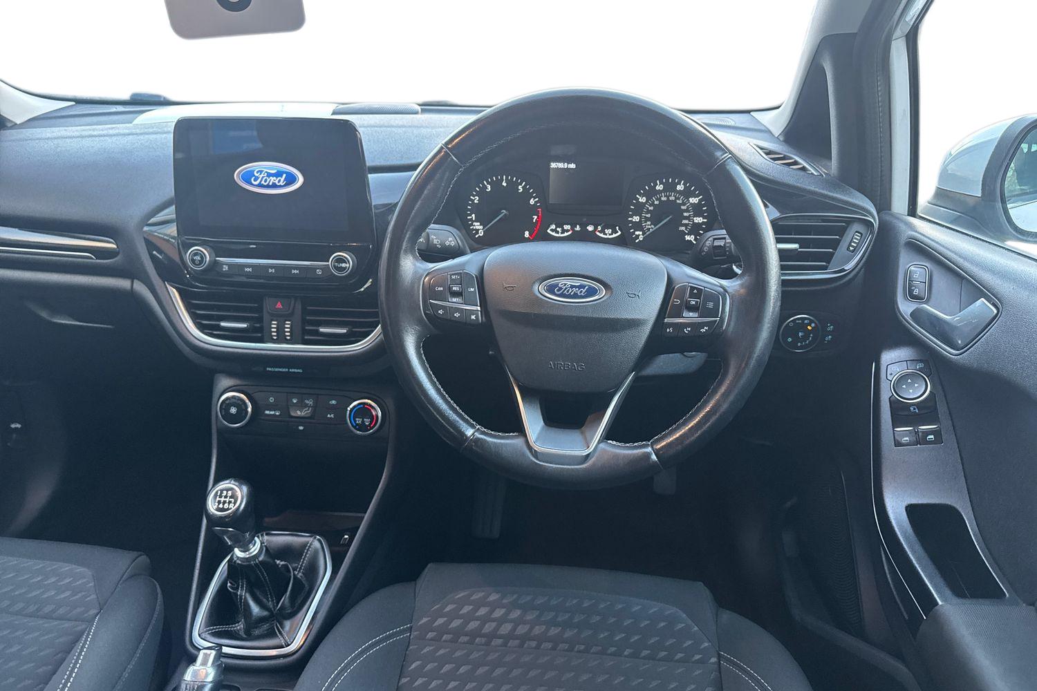 Used Ford Fiesta 2017 for sale - 76411488: Photo 4