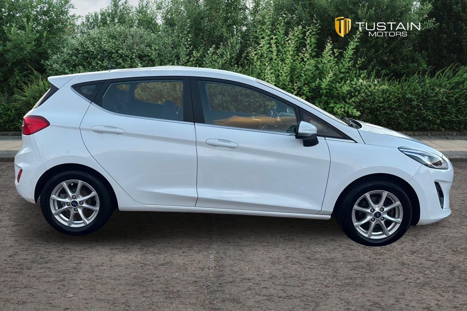 Used Ford Fiesta 2017 for sale - 76411488: Photo 8