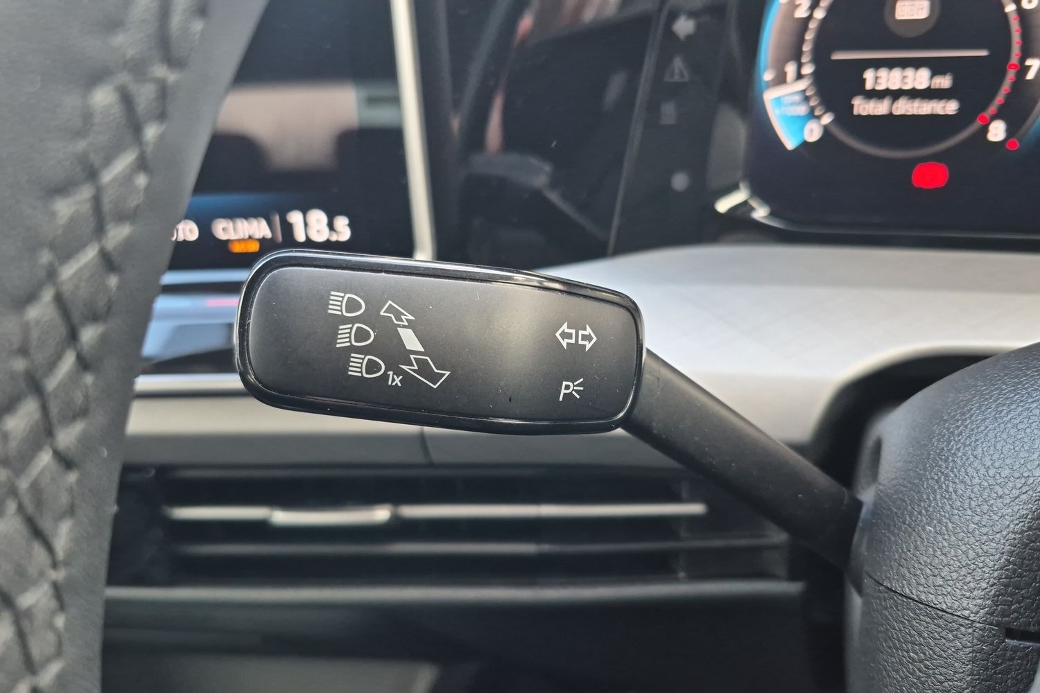 Used Volkswagen Golf 2025 for sale - 77617676: Photo 19