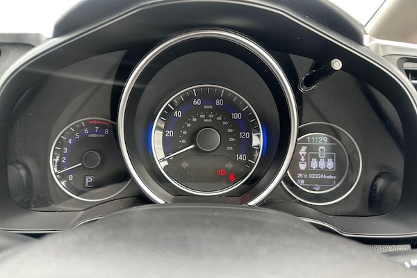 Used Honda Jazz 2019 for sale - 76087660: Photo 13