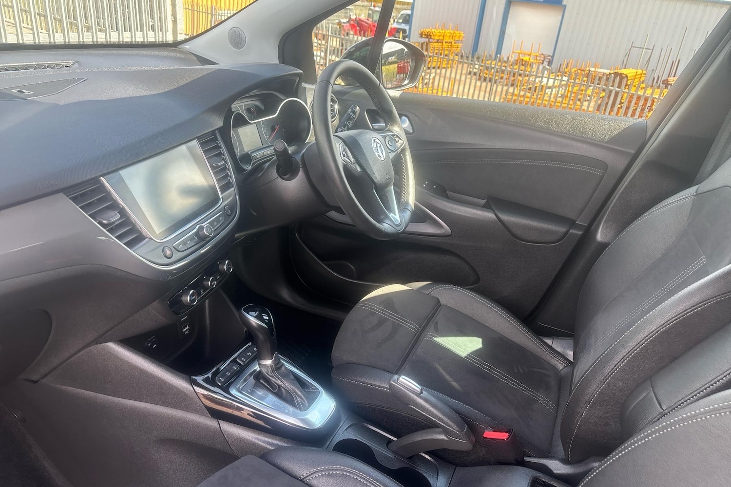 Used Vauxhall Crossland 2024 for sale - 76141300: Photo 5