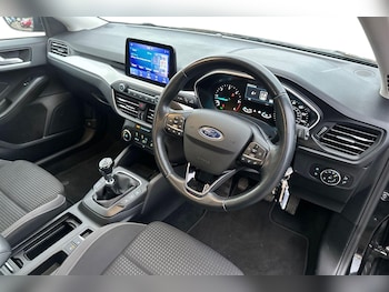 Used Ford Focus 2020 for sale - 76851803: Photo