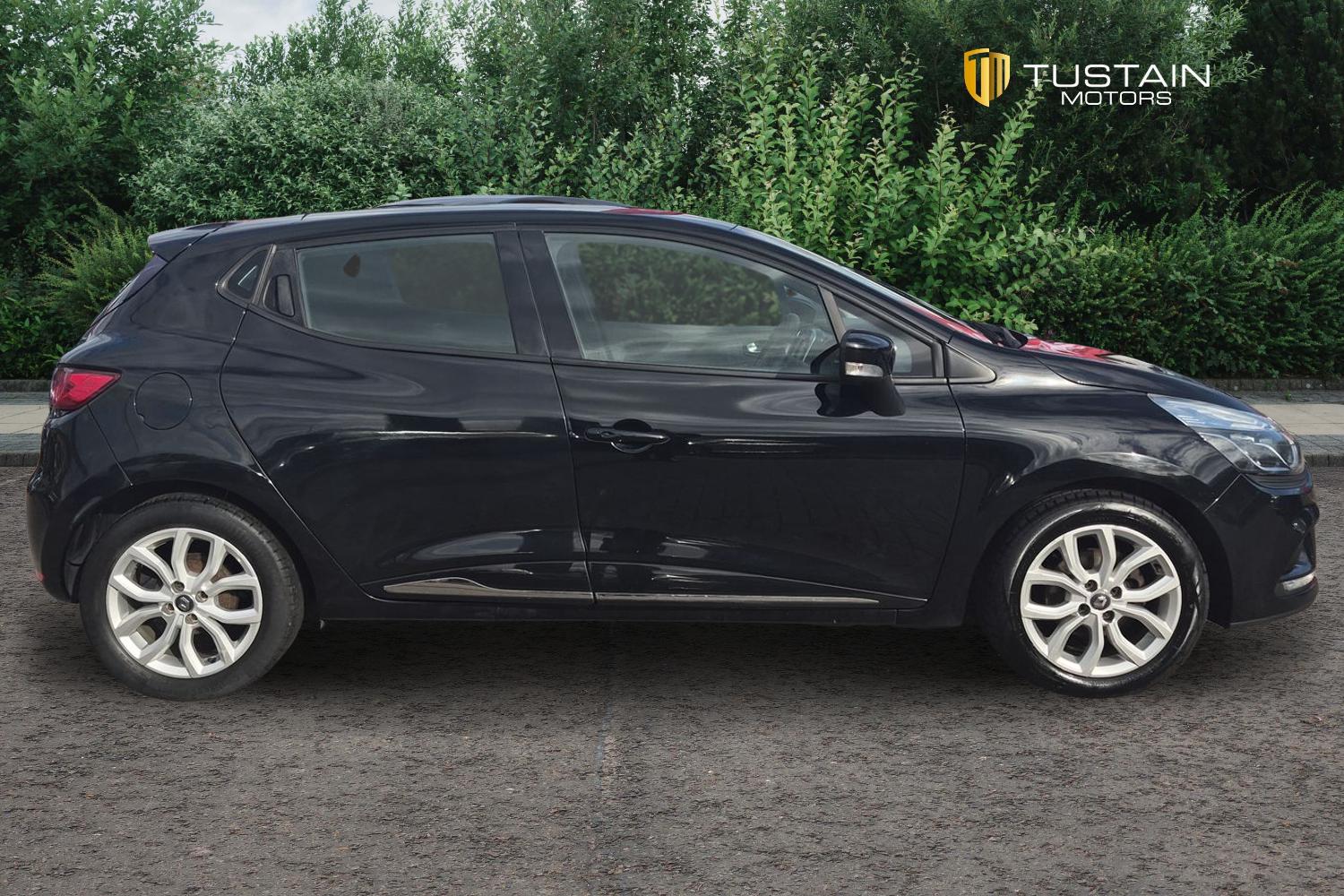 Used Renault Clio 2018 for sale - 78075233: Photo 8