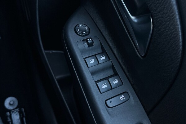 Used Vauxhall Corsa 2024 for sale - 76034454: Photo 21