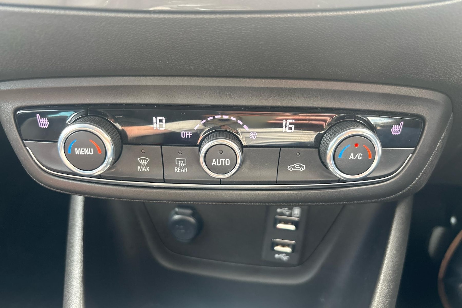 Used Vauxhall Crossland 2023 for sale - 76390902: Photo 17