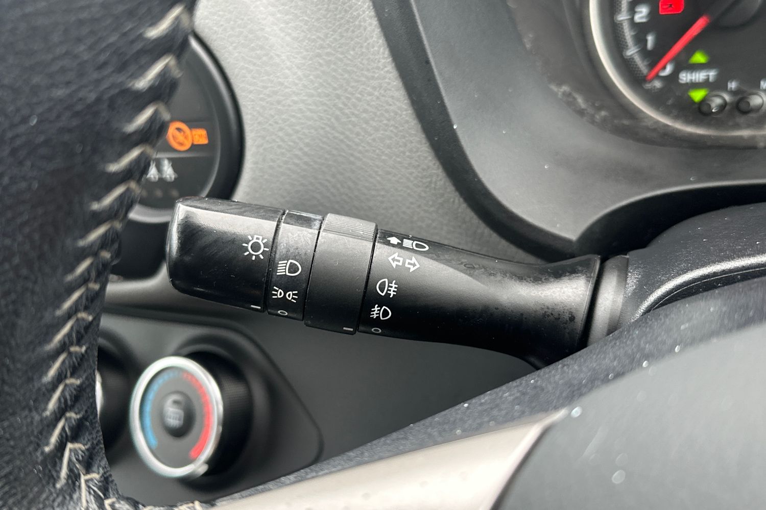 Used Toyota Yaris 2016 for sale - 76362364: Photo 19