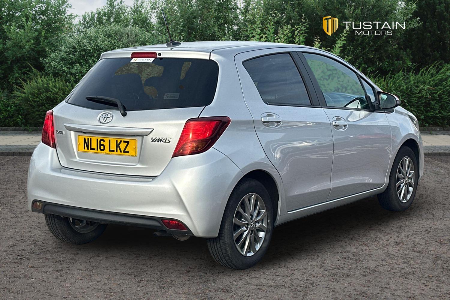 Used Toyota Yaris 2016 for sale - 76362364: Photo 7