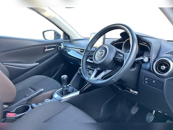 Used Mazda Mazda2 2022 for sale - 78576515: Photo