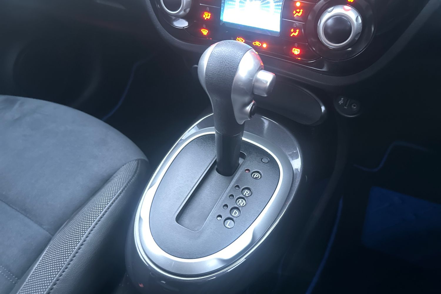 Used Nissan Juke 2018 for sale - 77147652: Photo 14