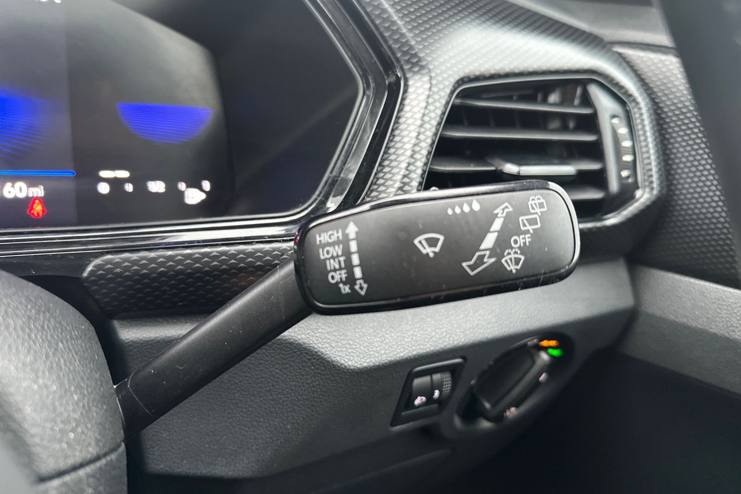 Used Volkswagen T-Cross 2022 for sale - 77032344: Photo 20