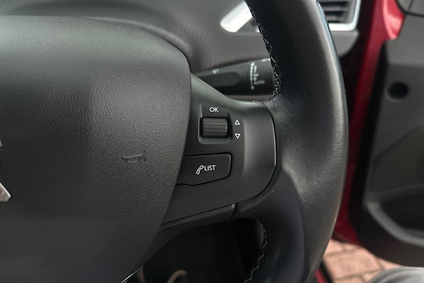 Used Peugeot 2008 2019 for sale - 76034444: Photo 16