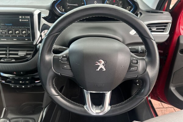 Used Peugeot 2008 2019 for sale - 76034444: Photo 17