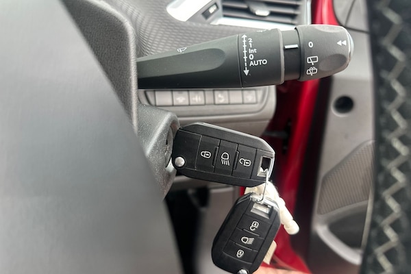 Used Peugeot 2008 2019 for sale - 76034444: Photo 19