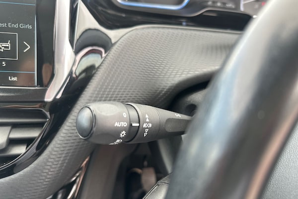 Used Peugeot 2008 2019 for sale - 76034444: Photo 22