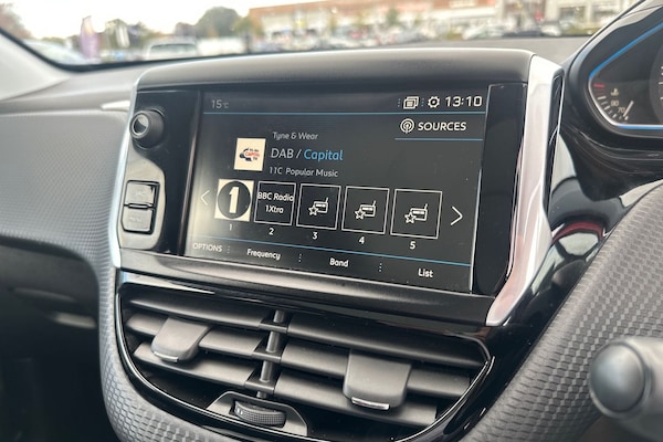 Used Peugeot 2008 2019 for sale - 76034444: Photo 24