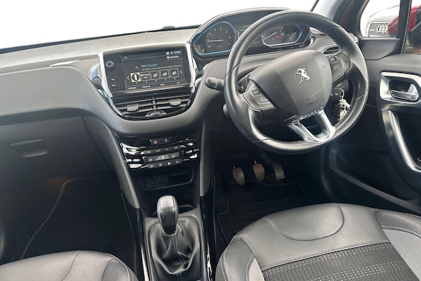 Used Peugeot 2008 2019 for sale - 76034444: Photo 4