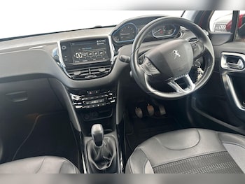 Used Peugeot 2008 2019 for sale - 76034444: Photo 4
