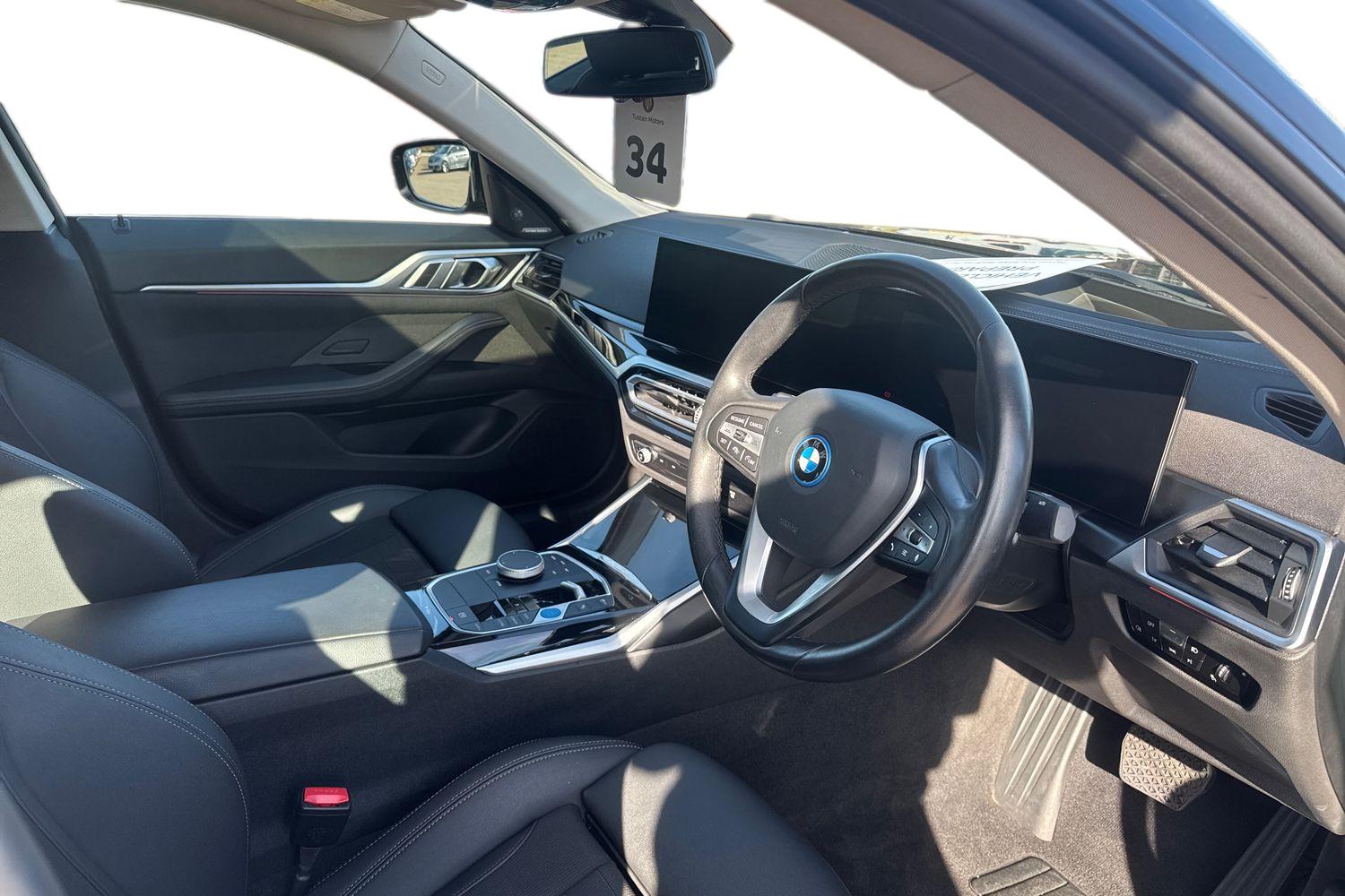 Used BMW i4 2024 for sale - 75868842: Photo 2