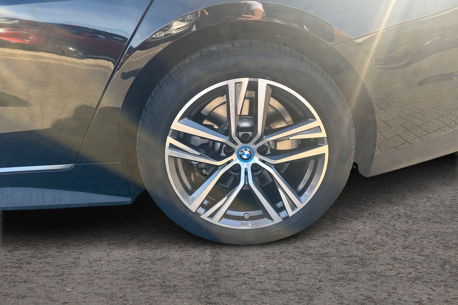 Used BMW i4 2024 for sale - 75868842: Photo 3
