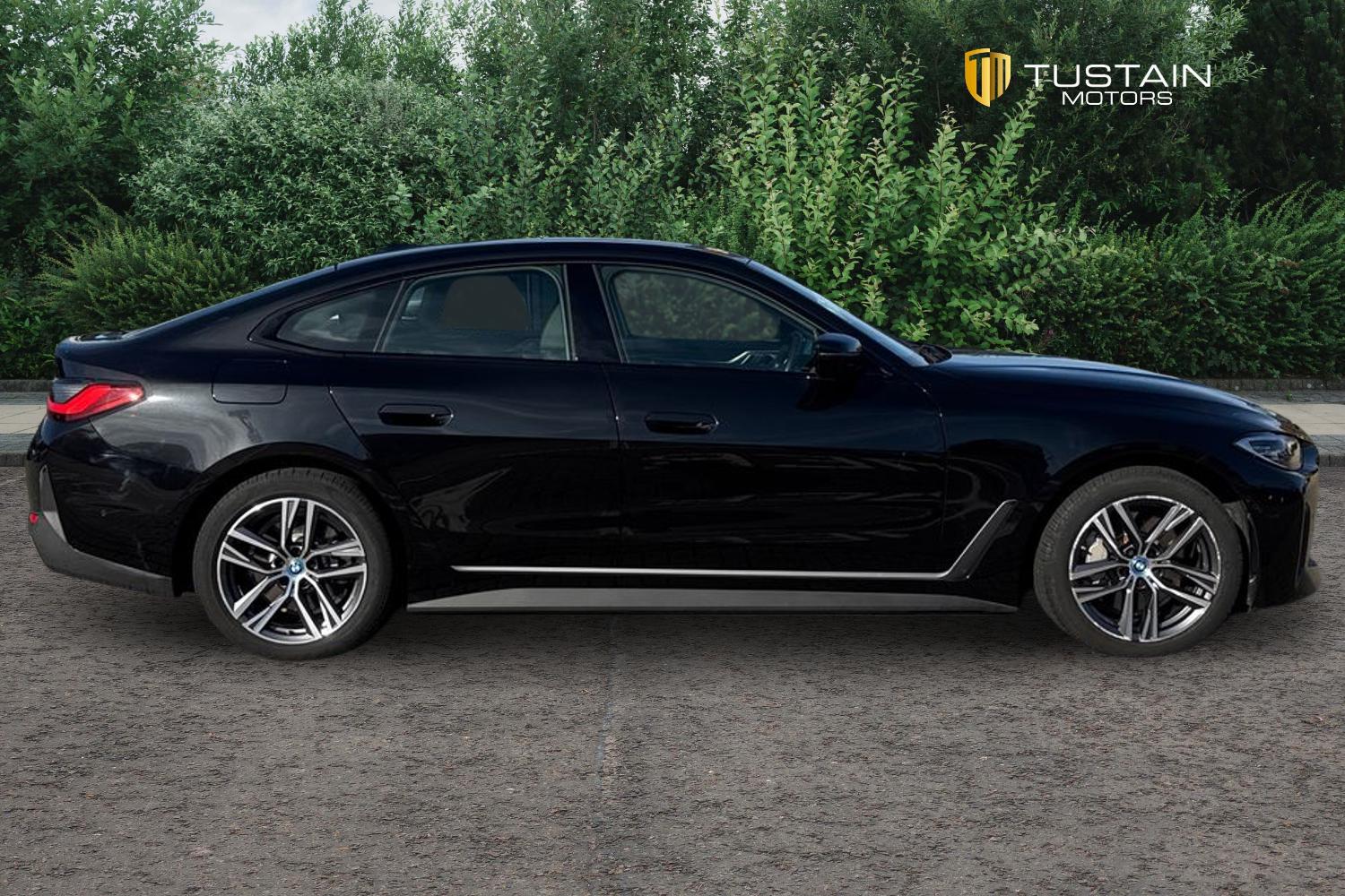 Used BMW i4 2024 for sale - 75868842: Photo 8