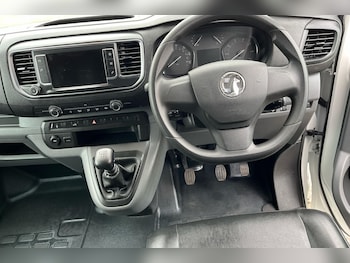 Used Vauxhall Vivaro 2021 for sale - 77083198: Photo