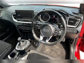 Used Kia Ceed 2021 for sale - 75156208: Photo