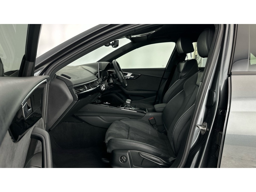 Used Audi A4 2021 for sale - 76516101: Photo 12