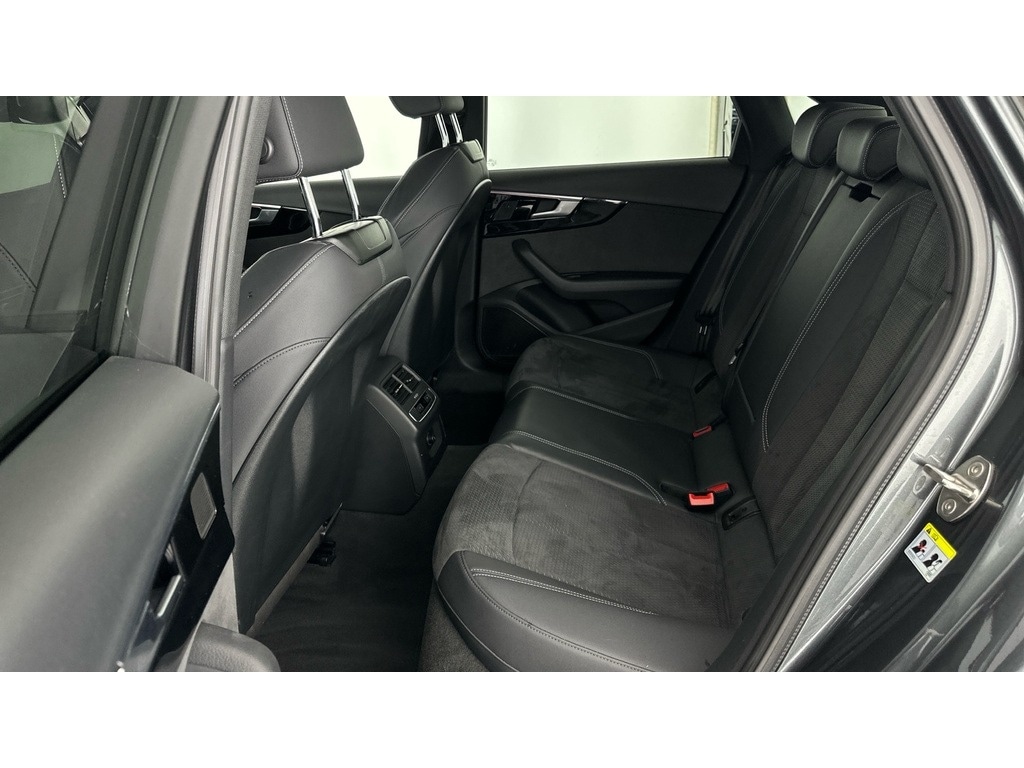 Used Audi A4 2021 for sale - 76516101: Photo 13