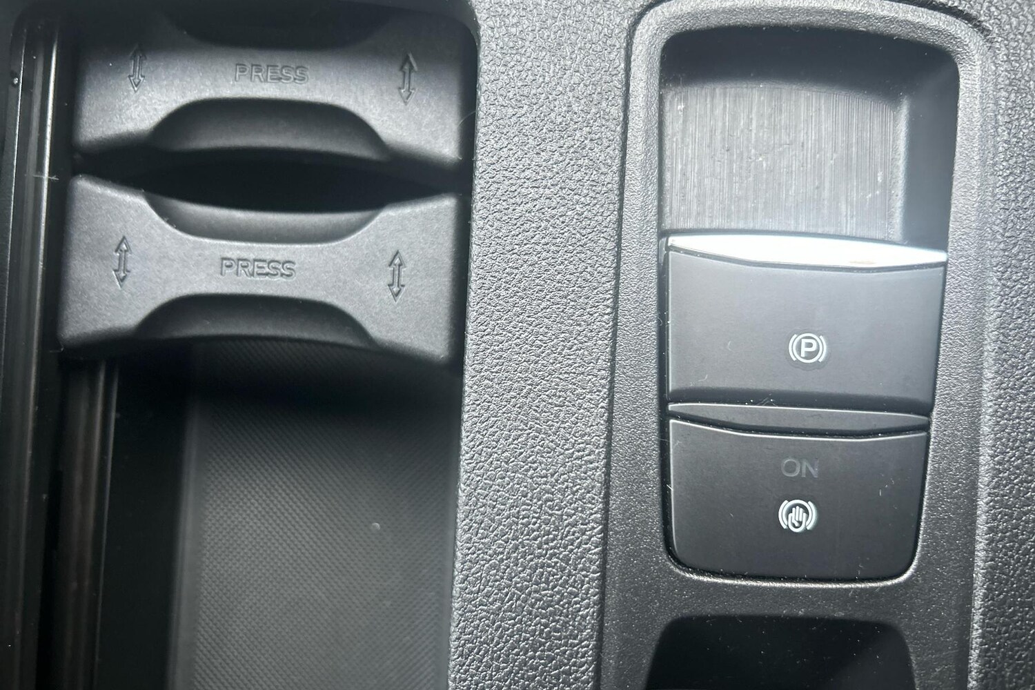 Used Ford Kuga 2022 for sale - 77527943: Photo 23