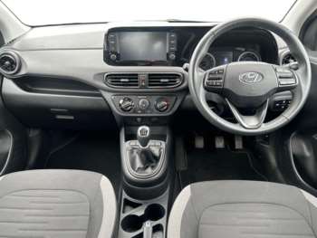 Used Hyundai i10 2021 for sale - 75177639: Photo