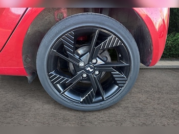 Used Hyundai i10 2023 for sale - 77500721: Photo