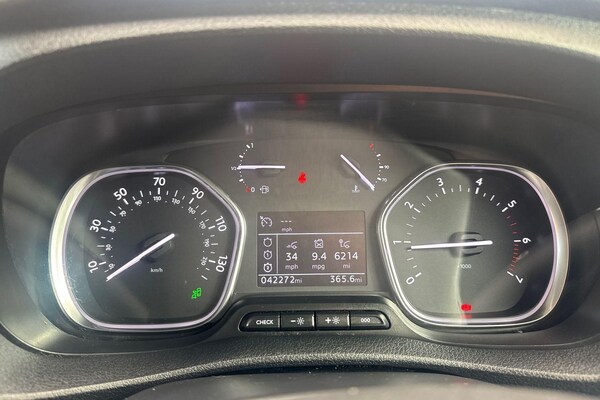 Used Vauxhall Vivaro 2022 for sale - 76156021: Photo 13