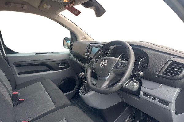 Used Vauxhall Vivaro 2022 for sale - 76156021: Photo 2