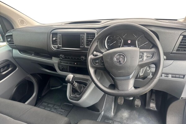 Used Vauxhall Vivaro 2022 for sale - 76156021: Photo 4