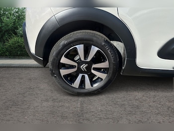 Used Citroen C3 2024 for sale - 75672776: Photo