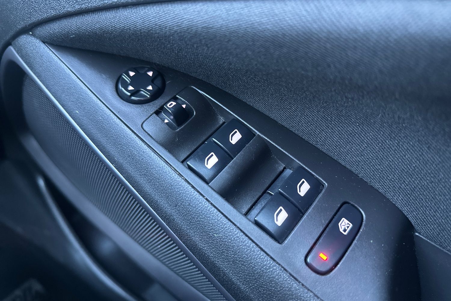 Used Vauxhall Crossland X 2019 for sale - 76761197: Photo 15