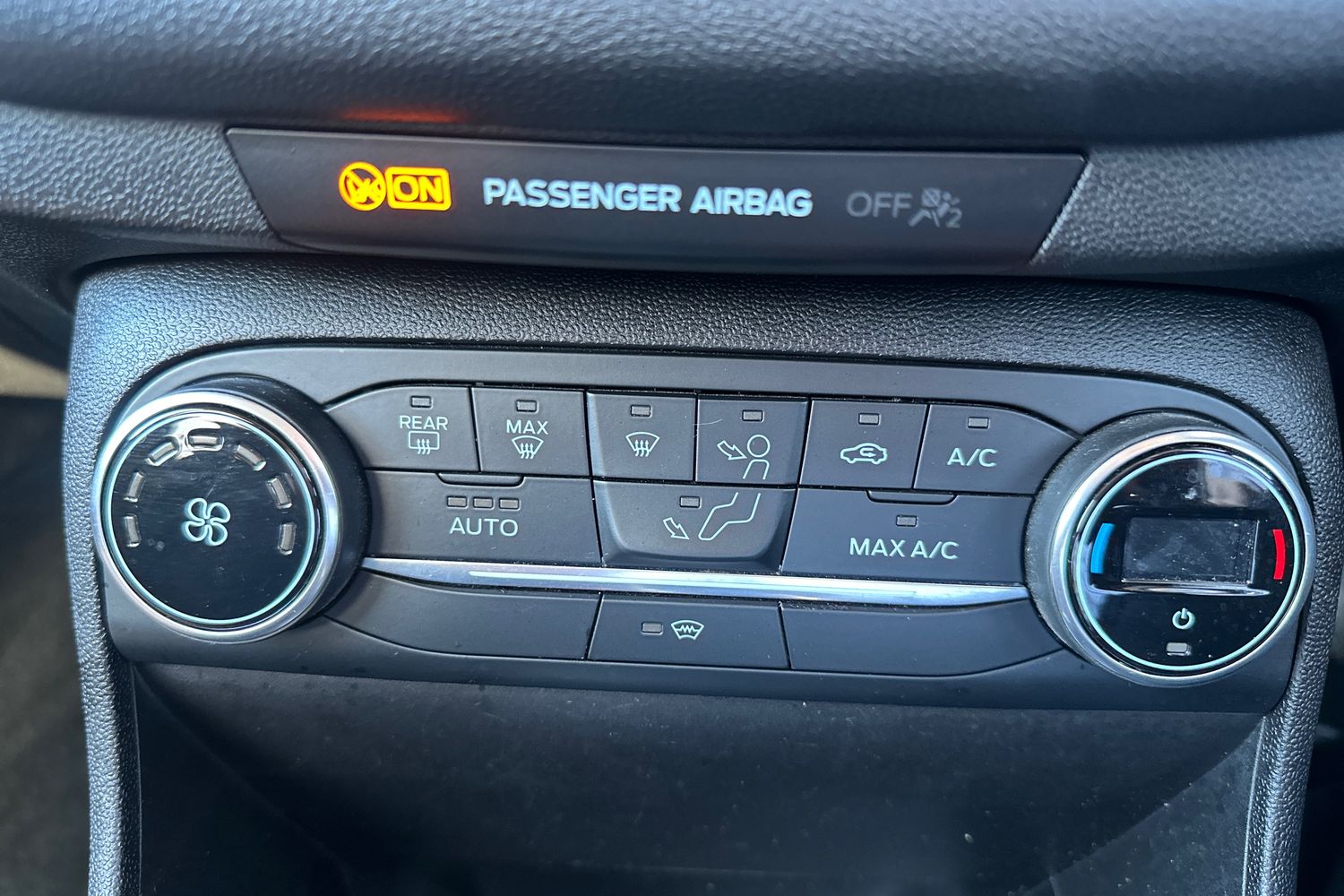 Used Ford Fiesta 2019 for sale - 76298184: Photo 24