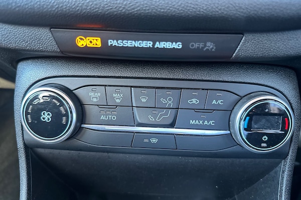 Used Ford Fiesta 2019 for sale - 76298184: Photo 25