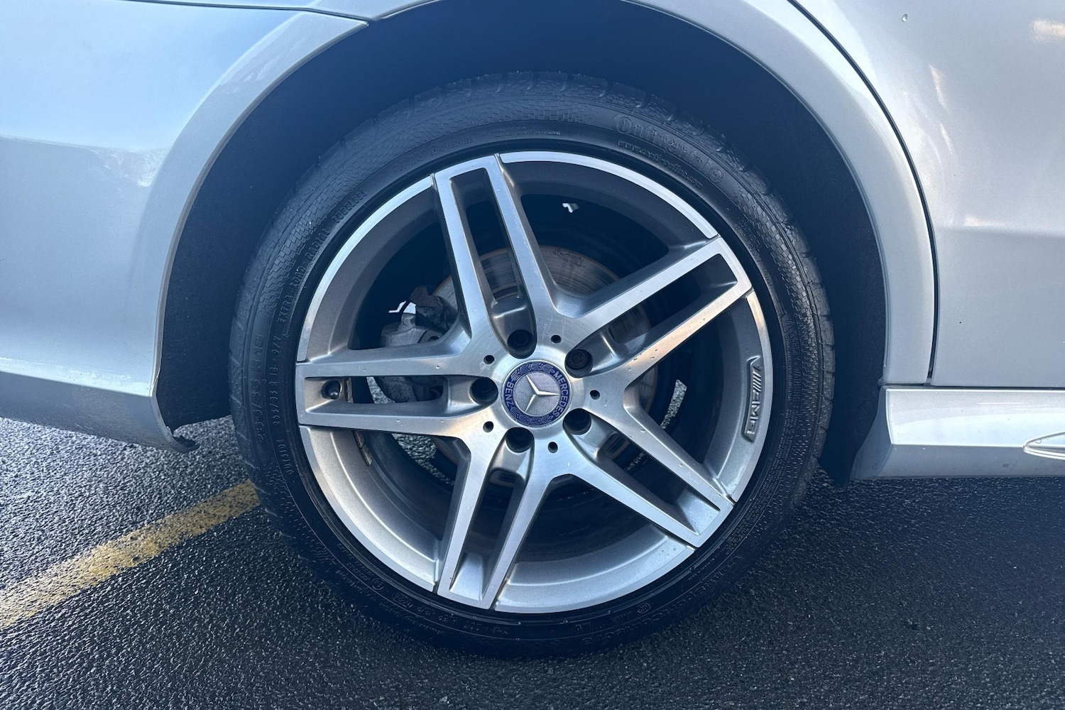 Used Mercedes-Benz E Class 2014 for sale - 77270551: Photo 3