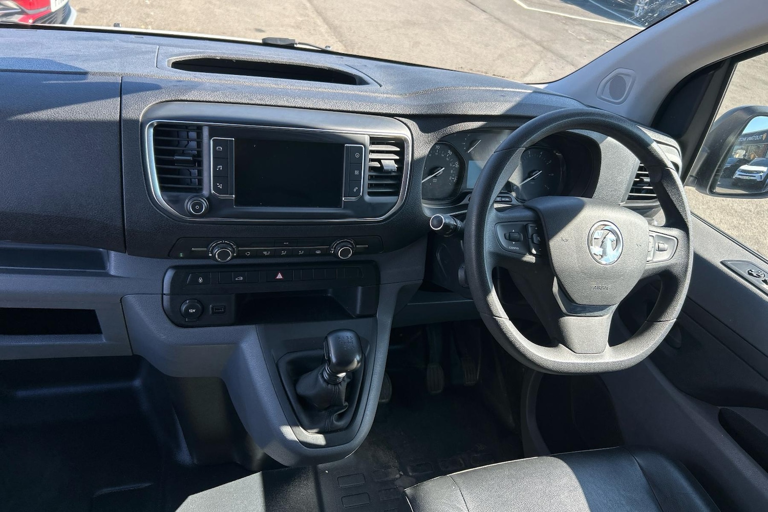 Used Vauxhall Vivaro 2019 for sale - 76298204: Photo 4