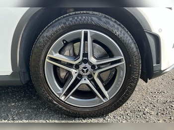 Used Mercedes-Benz GLC 2019 for sale - 78678298: Photo