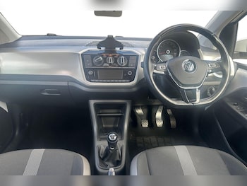 Used Volkswagen up! 2016 for sale - 75930633: Photo