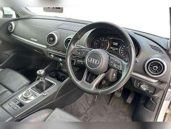 Used Audi A3 2018 for sale - 76205042: Photo