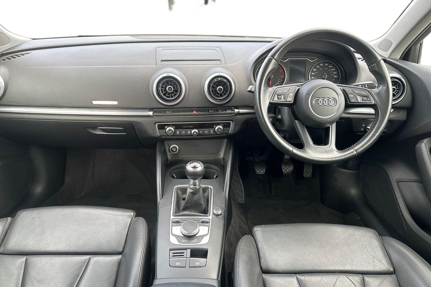 Used Audi A3 2018 for sale - 76205042: Photo 4