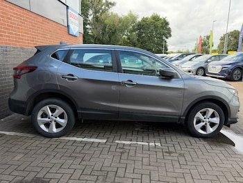 Used Nissan Qashqai 2019 for sale - 79610888: Photo